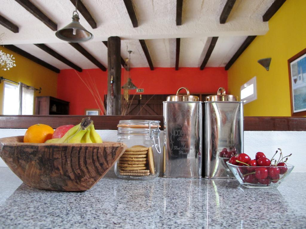 Bisbis House ξενώνας Porto Moniz Εξωτερικό φωτογραφία