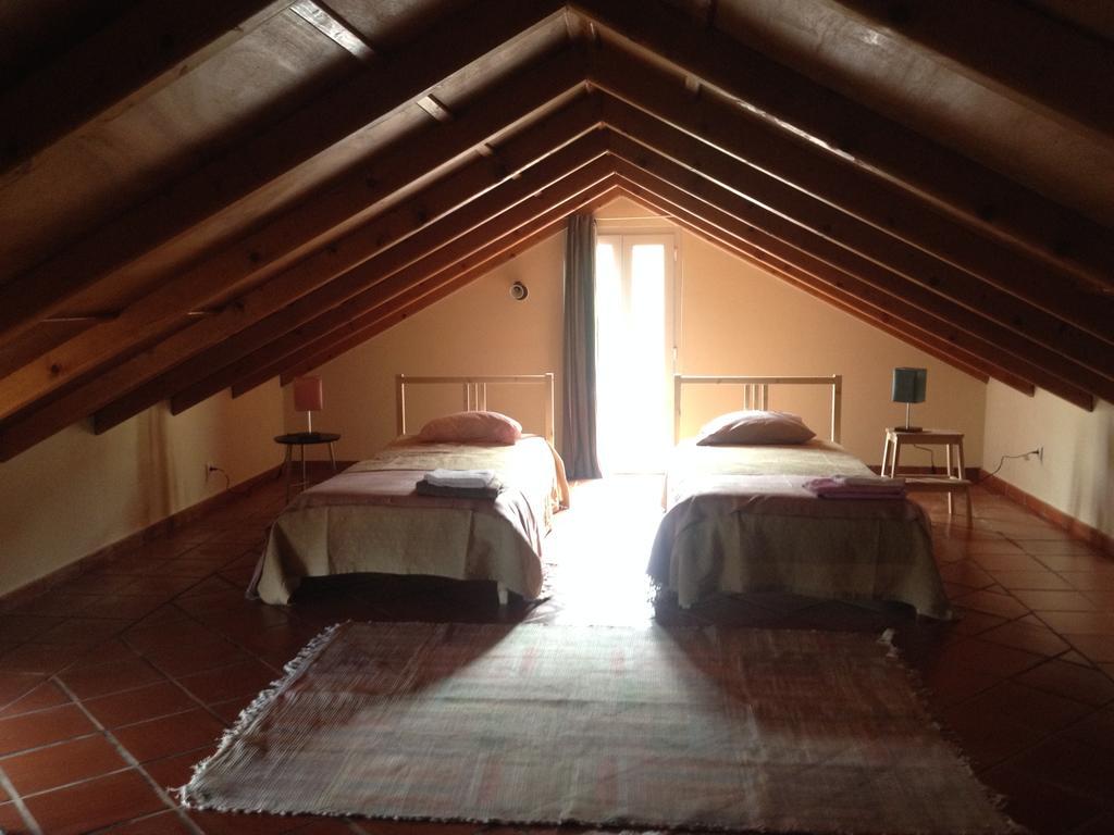 Bisbis House ξενώνας Porto Moniz Εξωτερικό φωτογραφία